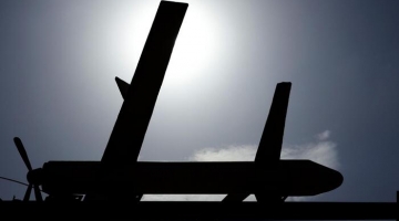 Belgio, media: avvistati tre droni su una centrale nucleare | Ucraina, allarme aereo in diverse citt&agrave;: attacco con missili ipersonici