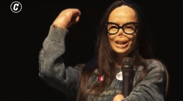 L'ex senatore D'Anna e la frase shock a Valentina Pitzalis bruciata dal marito: "La moglie? A chi piace cruda e a chi cotta" | La replica: "Pessimo gusto"