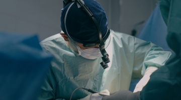 Bergamo, dona due organi alla figlia: &egrave; il primo trapianto combinato da vivente in Italia