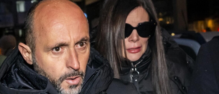 Crans-Montana, Moretti: "Non ho colpe, anche io sono una vittima" | La "Bild": "Ha valutato di fuggire all'estero con un jet privato"
