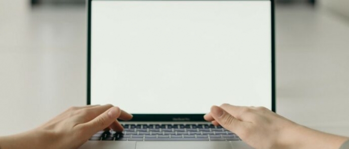 "L'azienda non pu&ograve; spiare la mail del lavoratore licenziato": la decisione del Garante