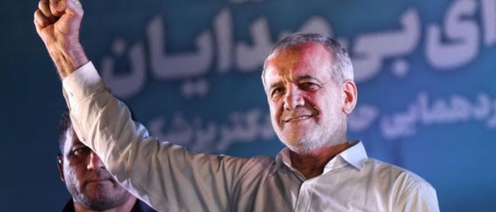 Iran, Pezeshkian: "Pronti a negoziati con Usa se l'atmosfera &egrave; senza minacce"