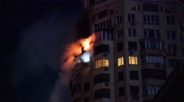 Ucraina, raid con droni su Odessa e Kharkiv: tre morti, tra cui un bimbo | Fedorov: "In arrivo aerei caccia Mirage dalla Francia"