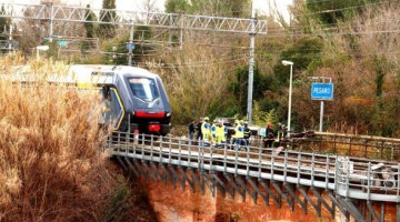 Sabotaggio ai treni a Pesaro, rivendicazione su un blog anarchico