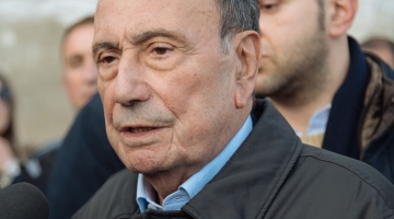 Niscemi, Schifani: "Consegnati i primi alloggi agli sfollati" | Il sindaco: "I primi 50 metri dalla frana non potranno mai pi&ugrave; essere abitati"