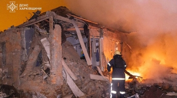 Massiccio attacco su Kiev con missili e droni | A Ginevra colloqui tra ucraini e americani, per preparare un nuovo trilaterale