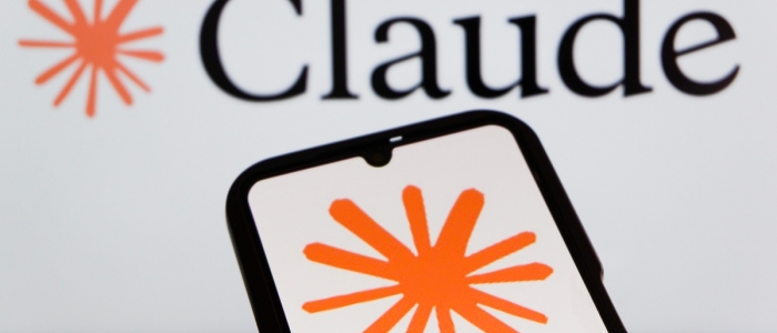 Fuga da ChatGpt dopo l&rsquo;accordo con il Pentagono. Tutti ora vogliono Claude