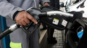 Petrolio e guerra, a che punto stanno i rincari di benzina e gasolio e a che livello potrebbe arrivare