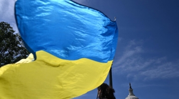 Ue, via libera al prestito da 90 miliardi di euro all'Ucraina
