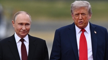 Putin a Trump: "Disposto a dichiarare la tregua il 9 maggio per il Giorno della Vittoria"