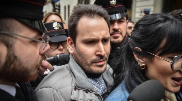 Garlasco, legali: "Andrea Sempio non risponder&agrave; a pm" | Dopo Paola Cappa anche la sorella Stefania in caserma