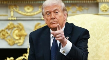 Cnn: "Trump valuta di riprendere i raid sull'Iran" | Teheran: "Se Usa torna ad attaccare un'opzione &egrave; arricchire l'uranio al 90%"