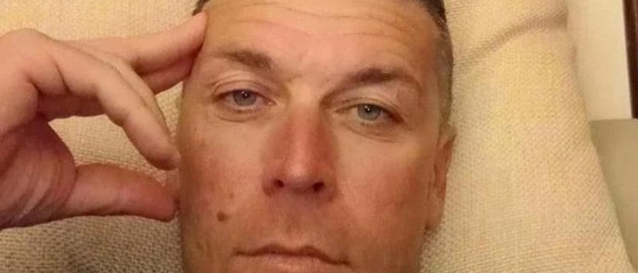Massa, la verit&agrave; dell'autopsia sulla morte di Giacomo Bongiorni: "Il pugile a cavalcioni sopra di lui, poi il calcio alla testa"