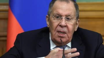 Guerra in Ucraina, Lavrov sente Rubio: "Evacuare l'ambasciata Usa a Kiev"