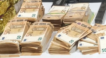 Scoperta banca-fantasma, movimentati 100 milioni l'anno tra droga e merci