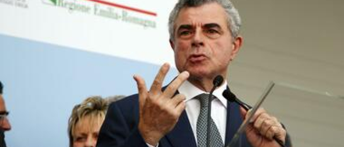 Strage di Viareggio, l'ex ad di Ferrovie Mauro Moretti si &egrave; costituito in carcere | "Entro in cella con la schiena dritta"