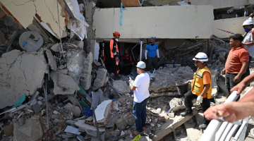 Terremoto in Venezuela, bimbo di tre anni estratto vivo dalle macerie