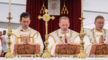 Vaticano, decretata la scomunica per i lefebvriani dopo le consacrazioni episcopali