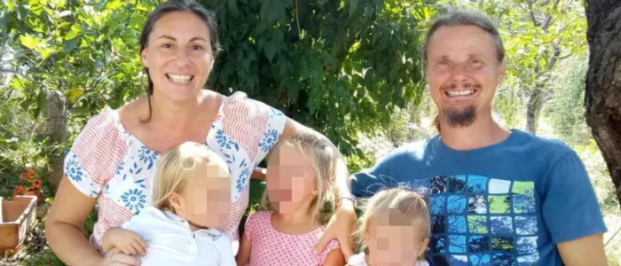 Famiglia nel bosco, il tribunale: "Ok al ricongiungimento, ma a tappe"