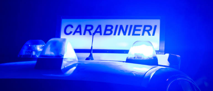 Vede la ex per chiarire, poi la accoltella: grave 29enne in Val d'Ossola | L'uomo fermato dopo una breve fuga