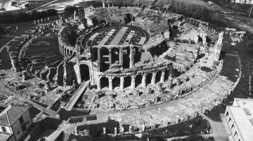 Il teatro degli antichi rivive nell'Anfiteatro Campano: a Santa Maria Capua Vetere il passato incontra i giovani