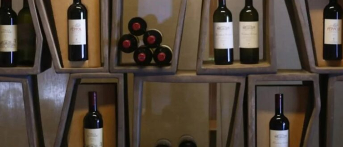 Colpo milionario in Toscana: rubate 30.000 bottiglie di vino pregiato per un valore di 5 milioni