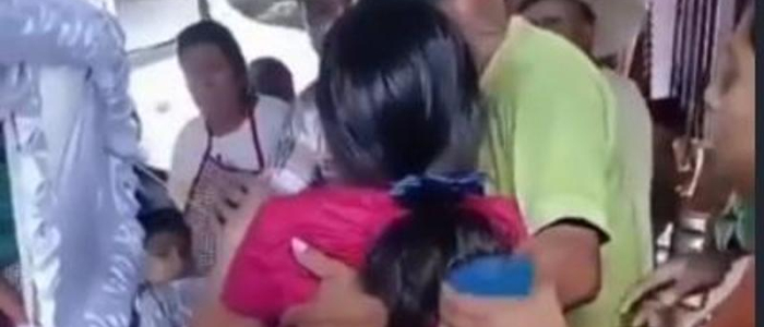 Guatemala, 15enne creduta morta si risveglia nella bara durante il funerale