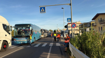 Autotrasportatori in protesta: porti e strade bloccate dalla Campania alla Sicilia