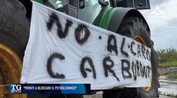 Protesta autotrasportatori, il coordinatore Sicilia: "Se non arrivano subito i bonifici blocchiamo tutto"