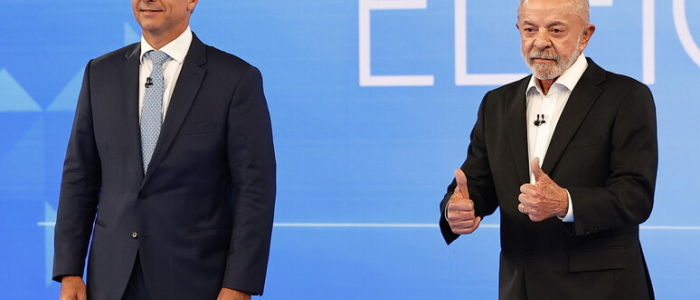 Elezioni in Brasile, Lula presidente per la quarta volta | Bolsonaro ko: "Impossibile riconoscere il risultato" | Trump: "Come Biden nel 2020"